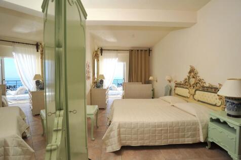 one of the upstairs bedrooms