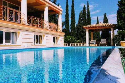 Pool and house
