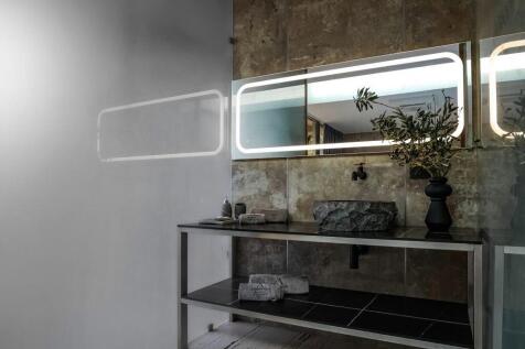 Shower room detail