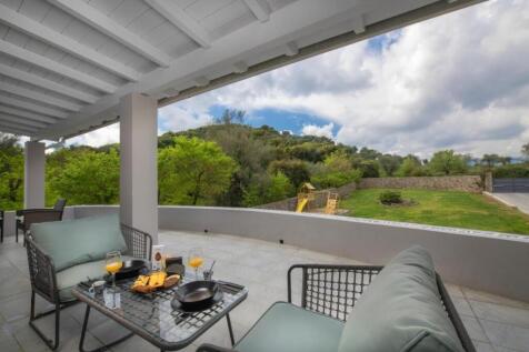 Covered terrace