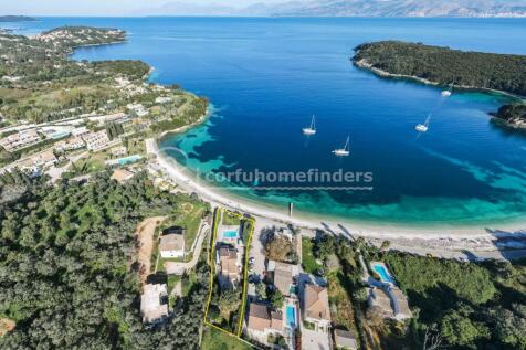 House to panorama of Avlaki