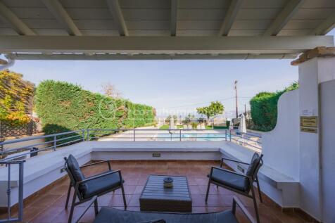 Covered terrace