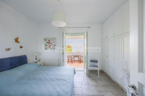 Double front room