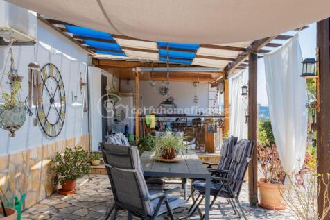Covered terrace