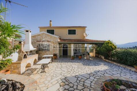 Front garden and house