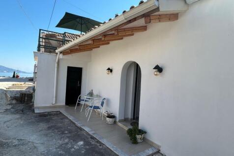 Entrance to extra room