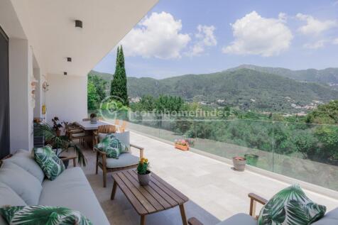 Sitting terrace to view