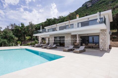 Pool to villa
