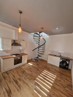 Lounge/Kitchen