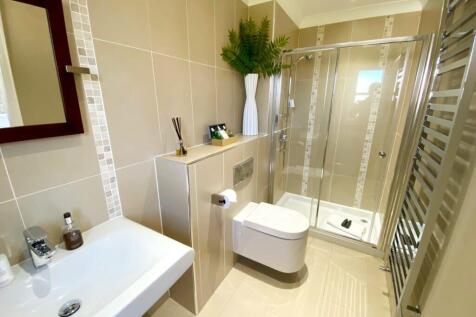 BED 2 EN-SUITE