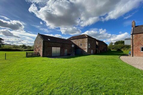 WEST OUTBUILDING