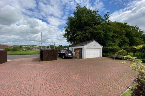 DOUBLE GARAGE