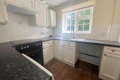 Kitchen 3.jpg