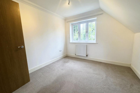 bedroom 4.png