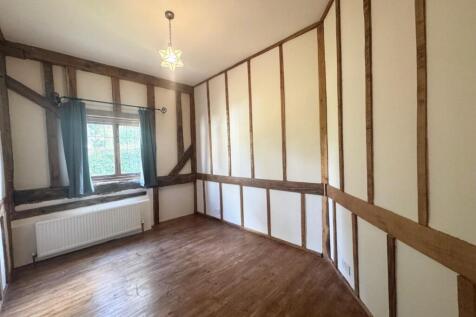 Bedroom 3.jpg