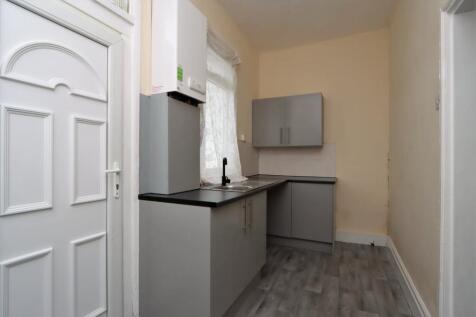 Kitchen Pic 2