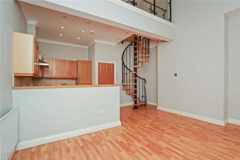 Living Room/Kitchen2