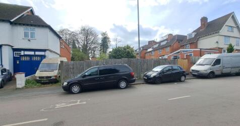 Access off Woodlands Road