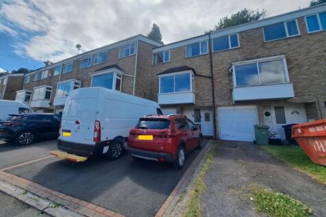 29 Whitestone Road