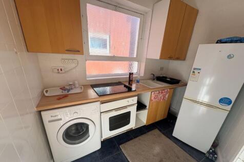 Flat 3