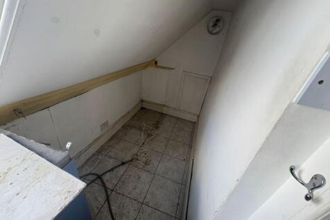 Flat 5