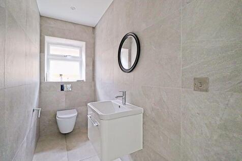 Ground Floor Cloakroom