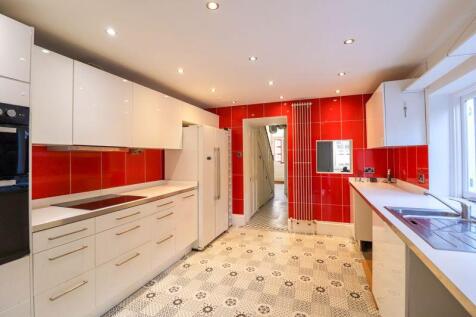 Kitchen / Breakfast Room