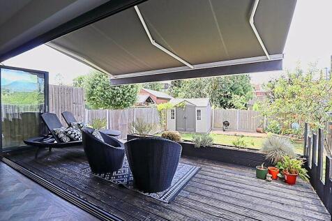 Rear Garden Decked Area