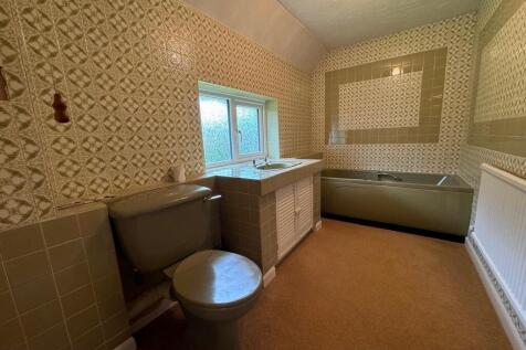 c8073df3-e94d-433...