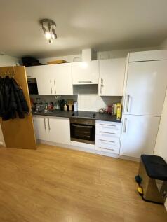 media-17302078239...