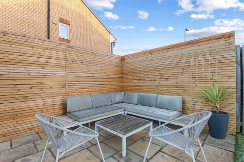 woodlands way 30