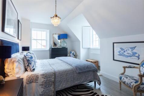 Bedroom.jpg