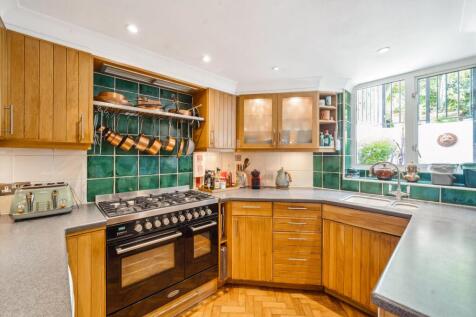 Property Image 8