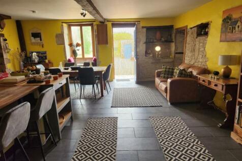 Property Image 4