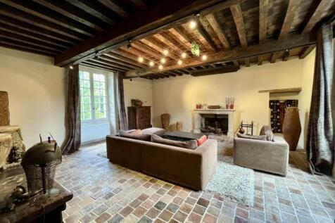 Property Image 4