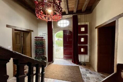 Property Image 6