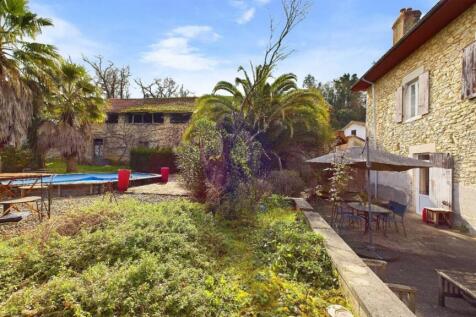 Property Image 8