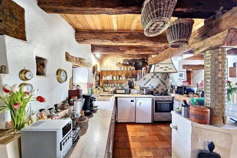 Property Image 6