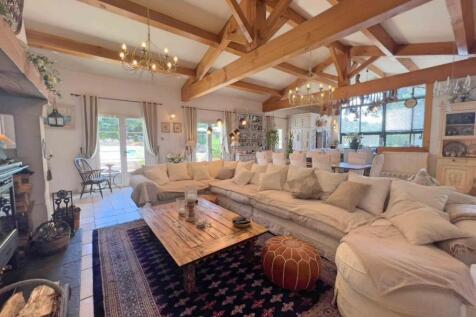 Property Image 7