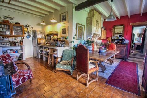 Property Image 9