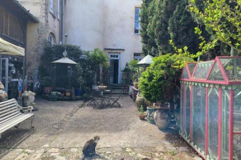 Property Image 4