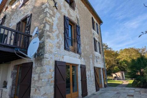 Property Image 4