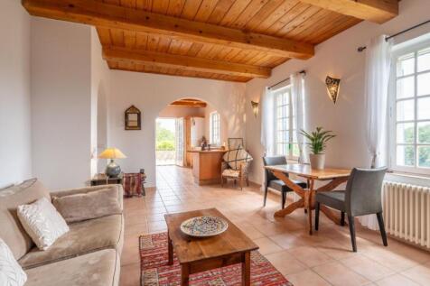 Property Image 8