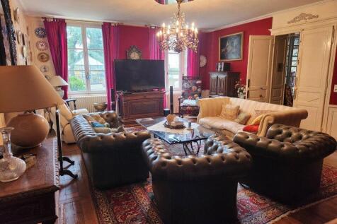 Property Image 9