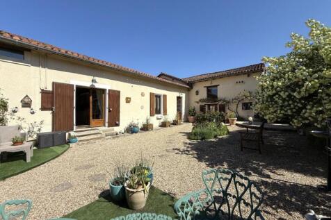 Property Image 4