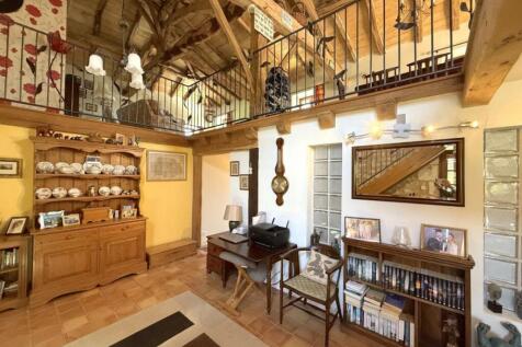 Property Image 12