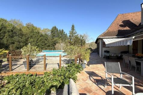 Property Image 6