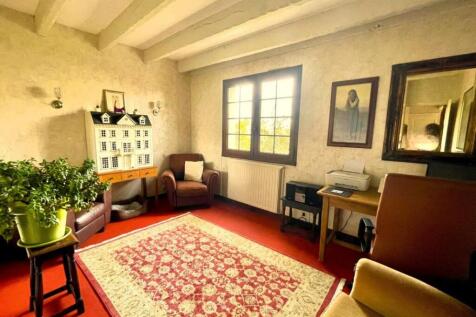 Property Image 8