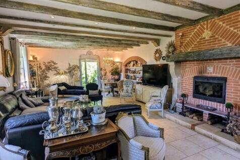 Property Image 8