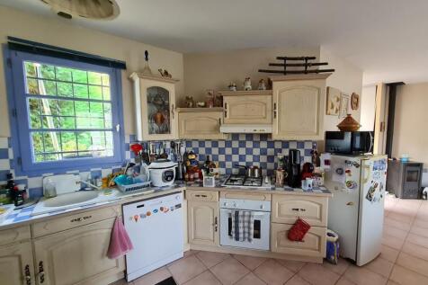 Property Image 4